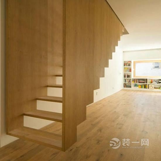 原木风格楼梯设计效果图